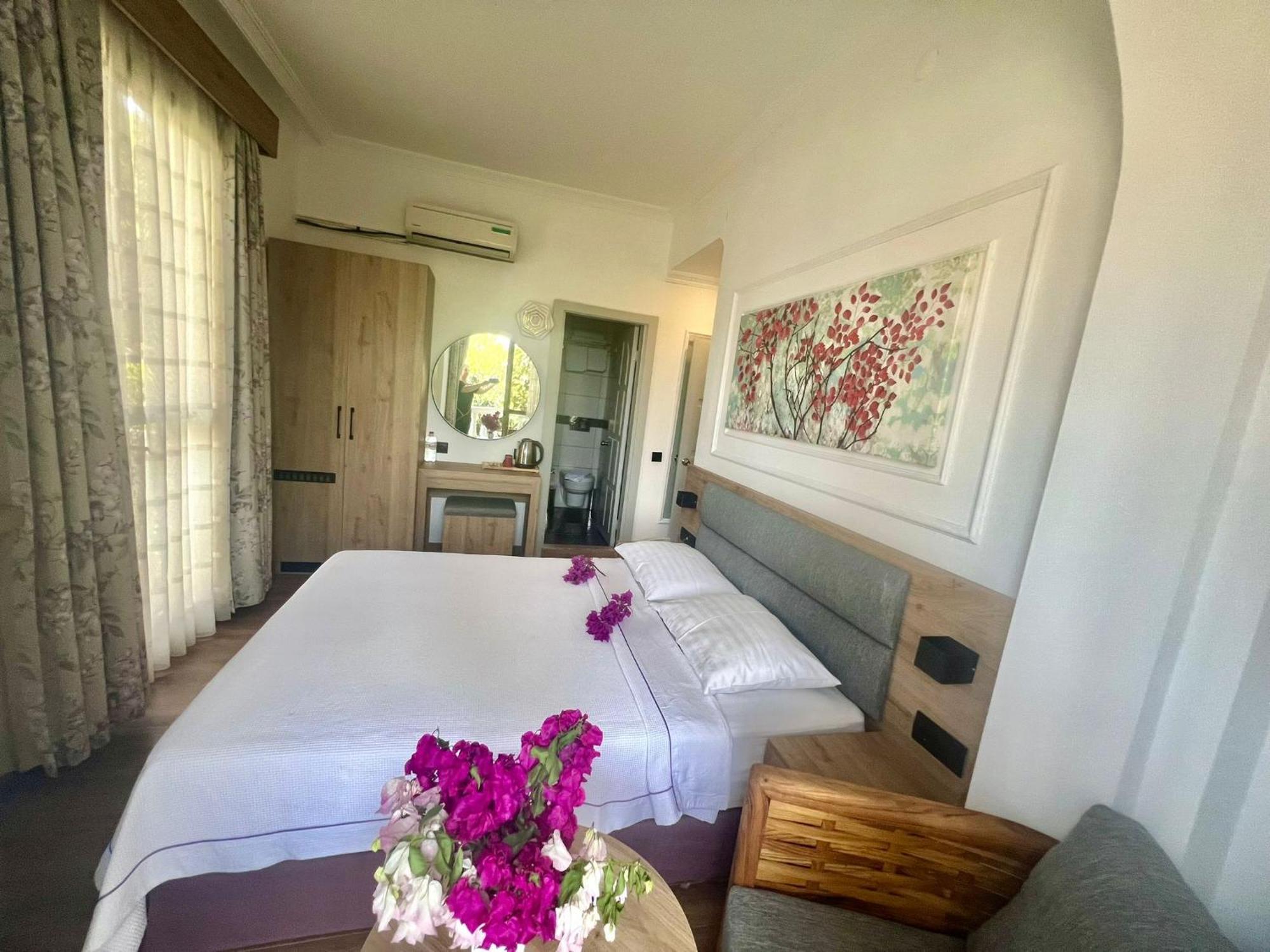 Carikci Hotel Мармарис Екстер'єр фото